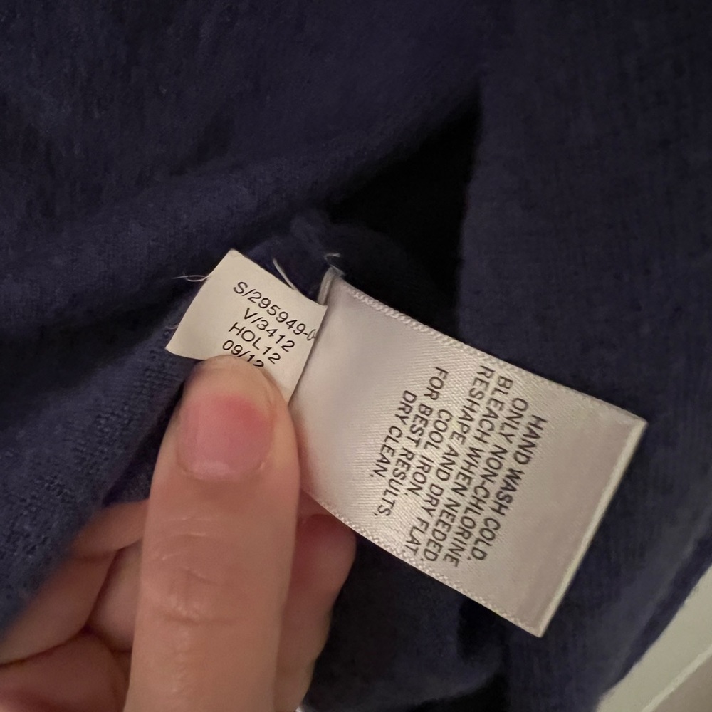 Banana Republic Purple Sweater Cardigan - Picture 5 of 5